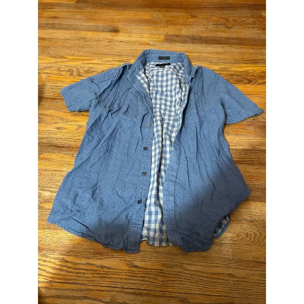 Banana Republic Large Short Sleeve Button Up